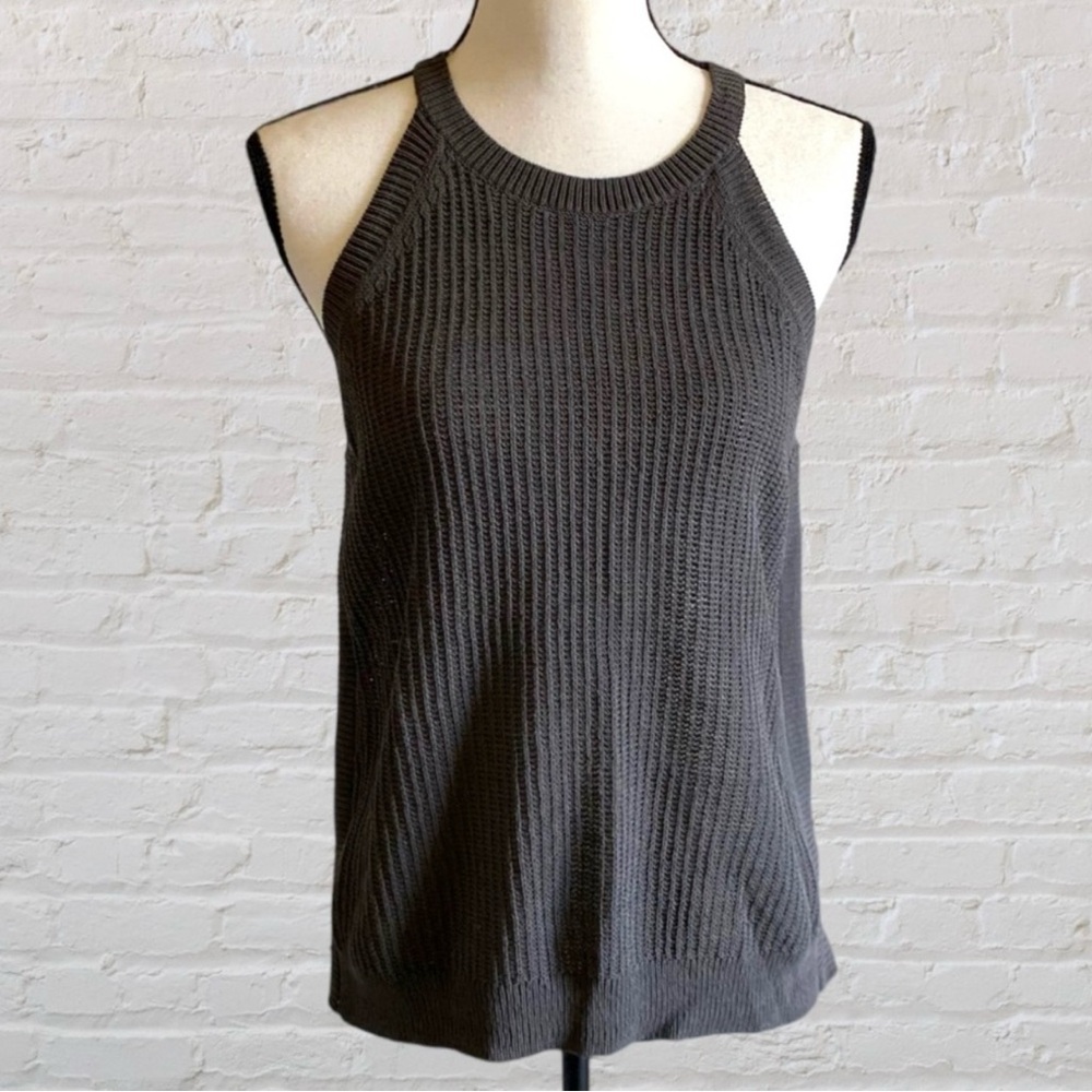 NWOT- Sleeveless Gray Knit Top